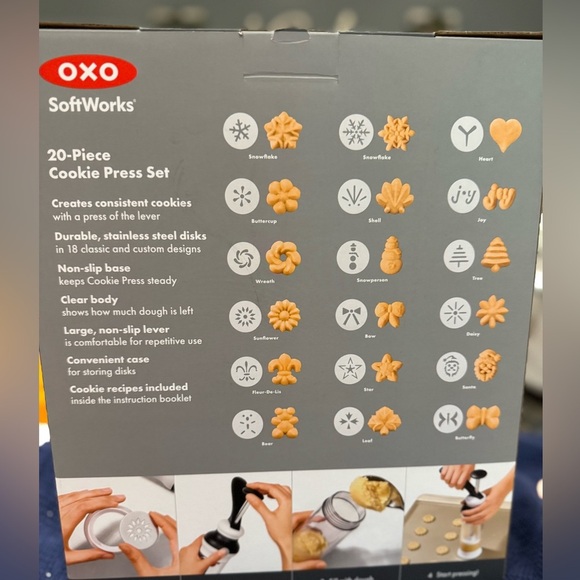 Oxo Black and White Party Supplies Set - Picture 2 of 2